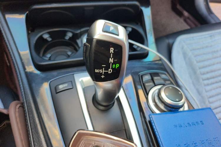 Used BMW 5 Series 2012 520Li Elegant Edition Gear Lever