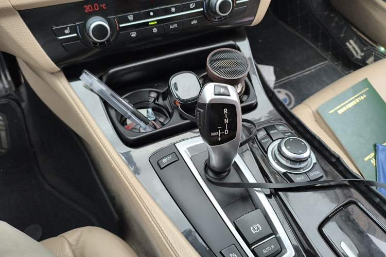 Used BMW 5 Series 2012 523Li Leading Model Gear Lever