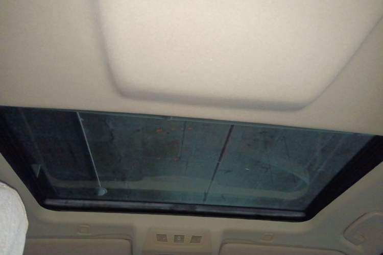Used BMW 5 Series 2012 523Li Luxury Model Headliner