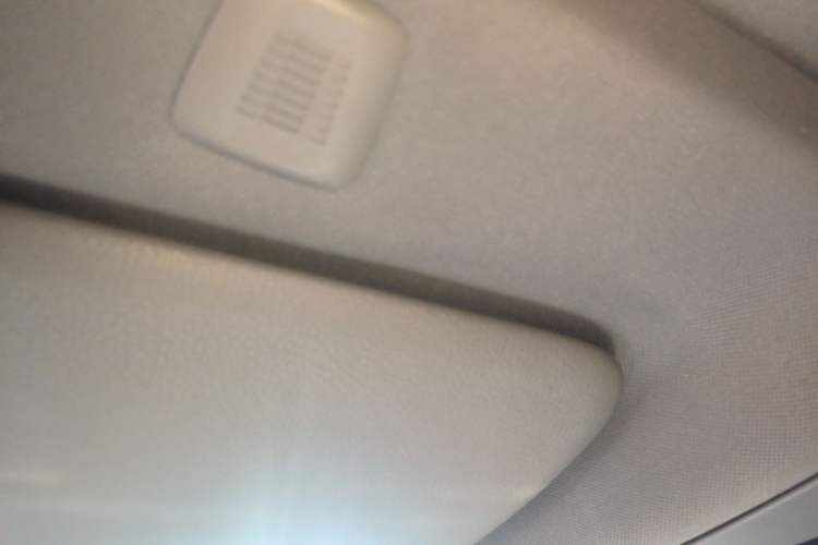 Used BMW 5 Series 2012 523Li Leading Model Headliner