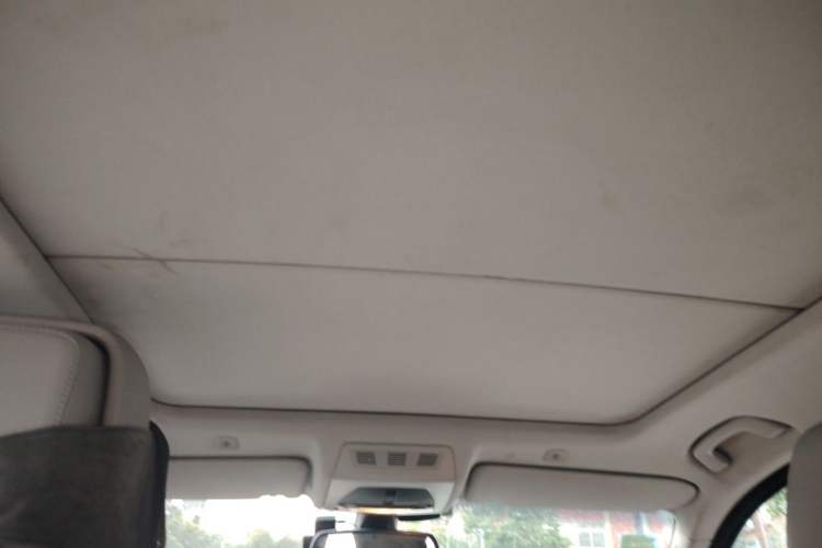 Used BMW 5 Series 2012 530i Sport Touring Headliner