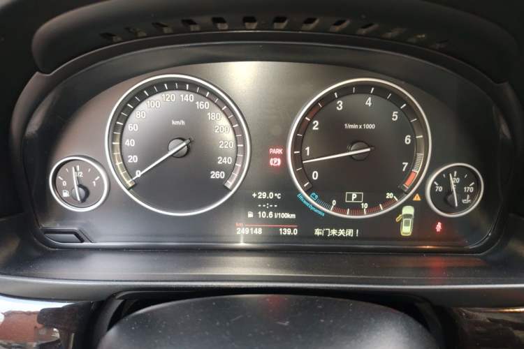 Used BMW 5 Series 2012 530i Sport Touring Instrument Cluster
