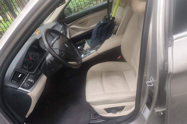 Used BMW 5 Series 2012 530Li Leading Model Left Front Seat