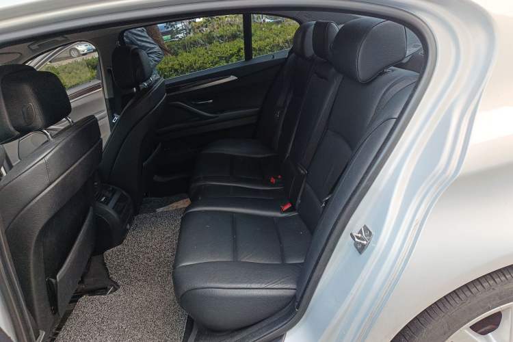Used BMW 5 Series 2012 530Li Leading Model Left Rear Seat