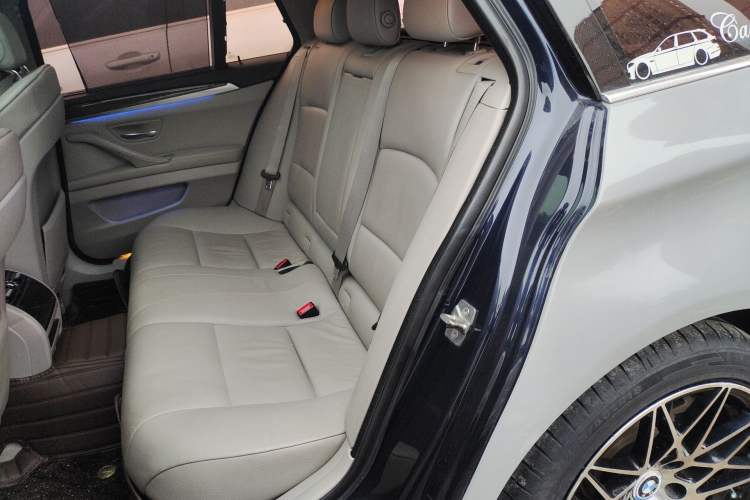 Used BMW 5 Series 2012 530i Sport Touring Left Rear Seat