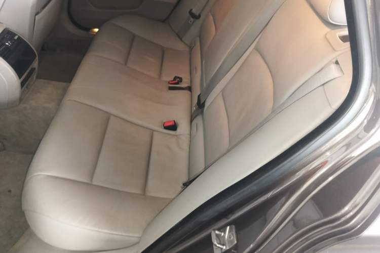 Used BMW 5 Series 2012 530i Sport Touring Left Rear Seat
