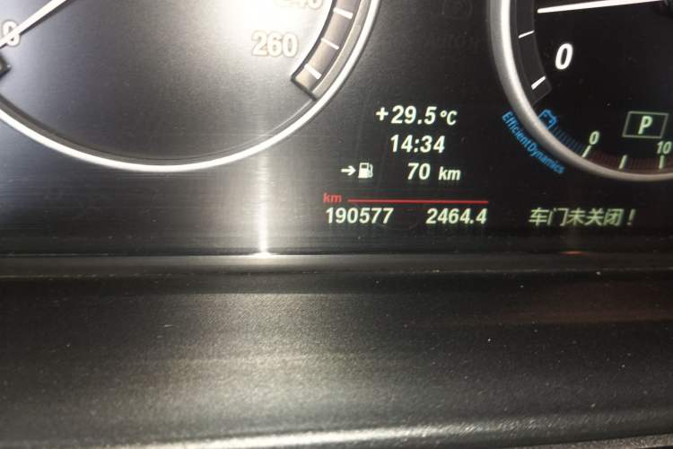 Used BMW 5 Series 2012 530i Sport Touring Odometer Close Up
