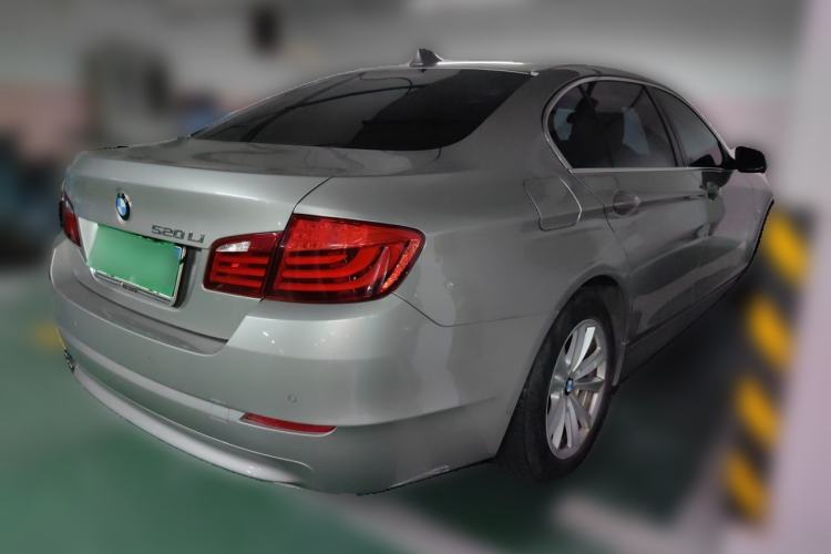 Used BMW 5 Series 2012 520Li Elegant Edition Rear Right 45 Deg