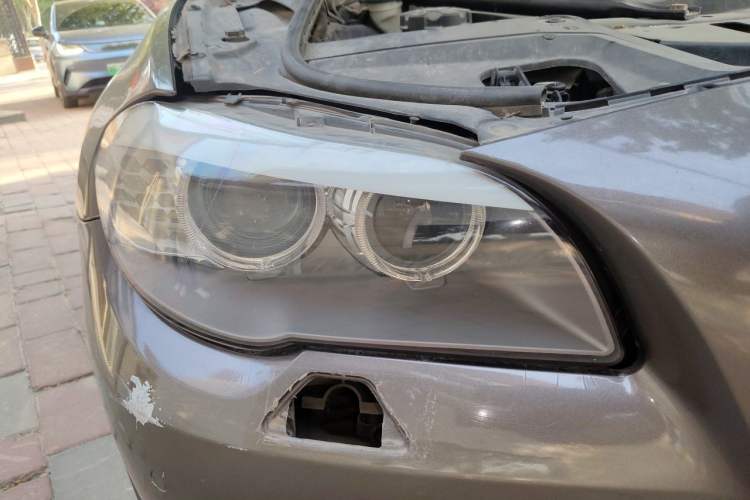 Used BMW 5 Series 2012 523Li Luxury Model Right Front Headlight