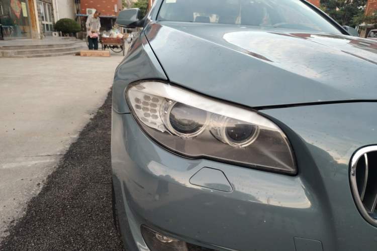 Used BMW 5 Series 2012 530i Sport Touring Right Front Headlight