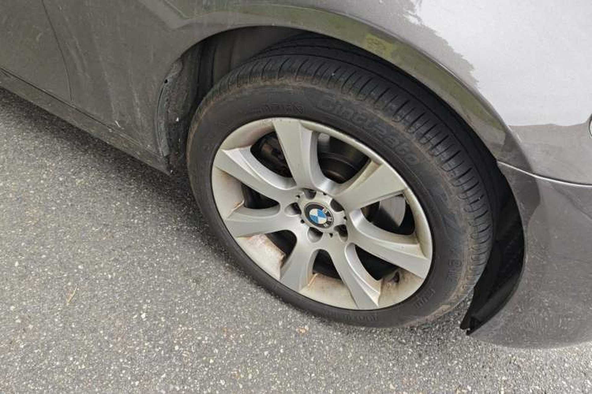Used BMW 5 Series 2012 530i Sport Touring Right Front Wheel Hub