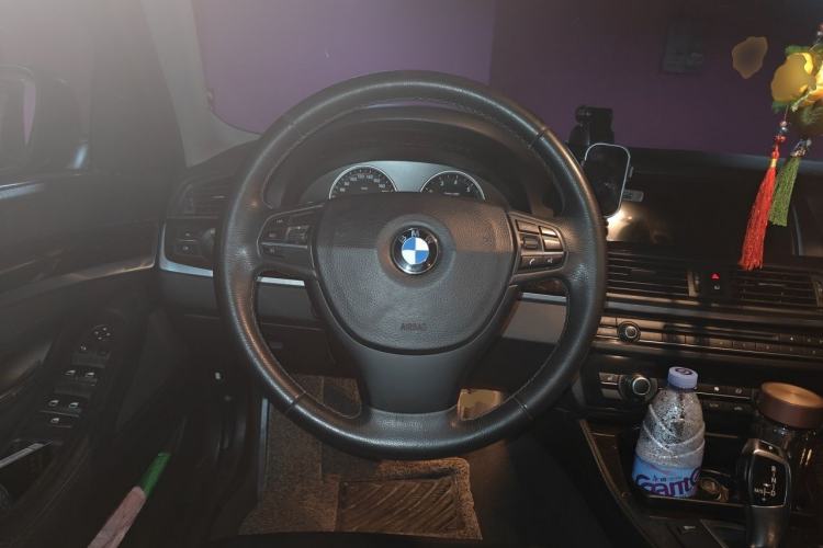 Used BMW 5 Series 2012 523Li Leading Model Steering Wheel