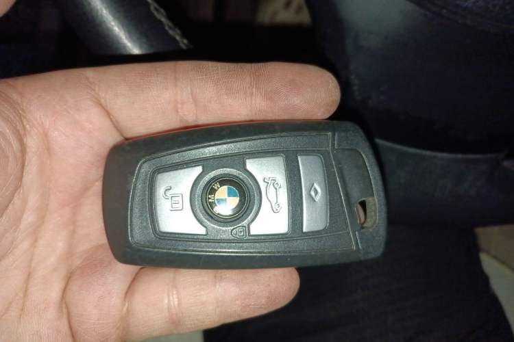 Used BMW 5 Series 2012 523Li Luxury Model Vehicle Key