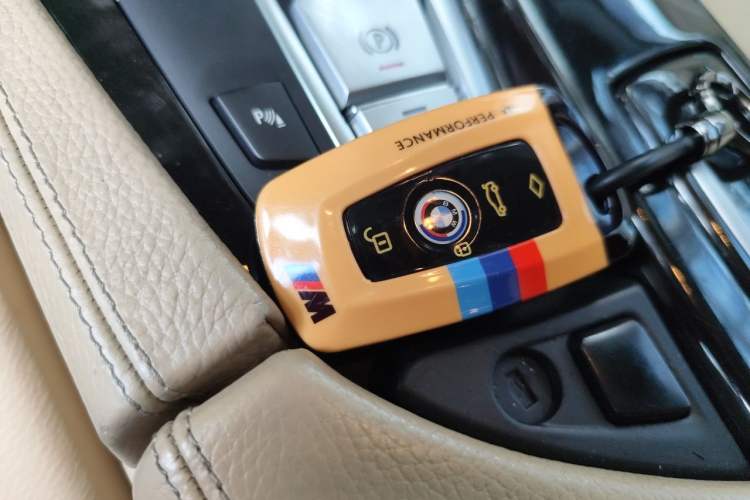 Used BMW 5 Series 2012 523Li Luxury Model Vehicle Key