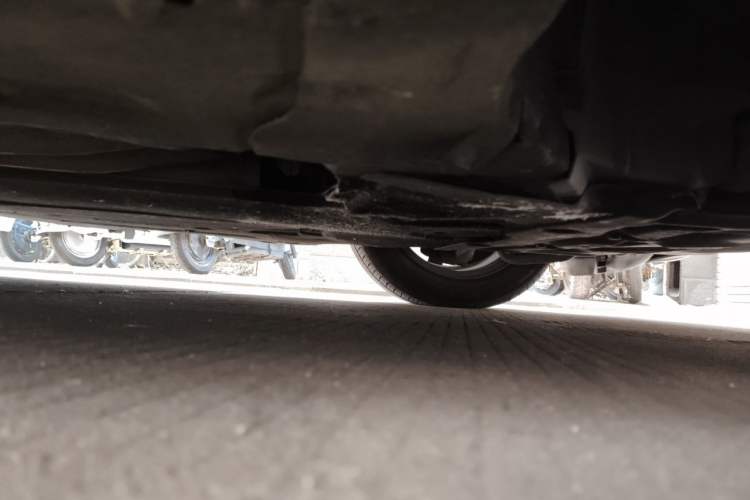 Used BMW 5 Series 2012 520Li Elegant Edition Chassis Front Right