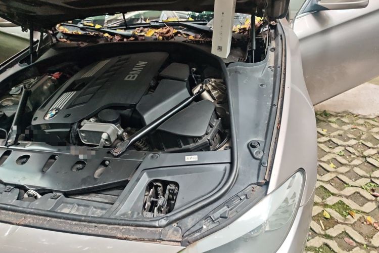 Used BMW 5 Series 2012 523Li Luxury Model Engine Bay Left
