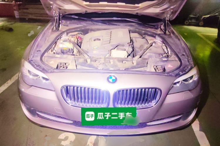 Used BMW 5 Series 2012 530Li Luxury Model Engine Bay