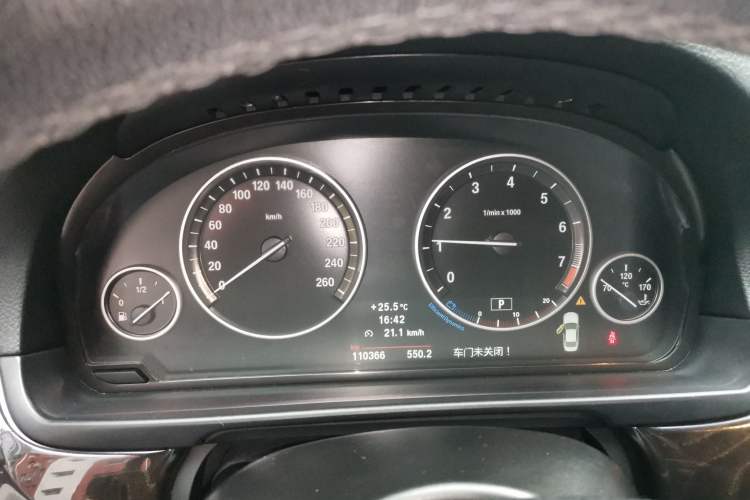 Used BMW 5 Series 2012 523Li Luxury Model Instrument Cluster