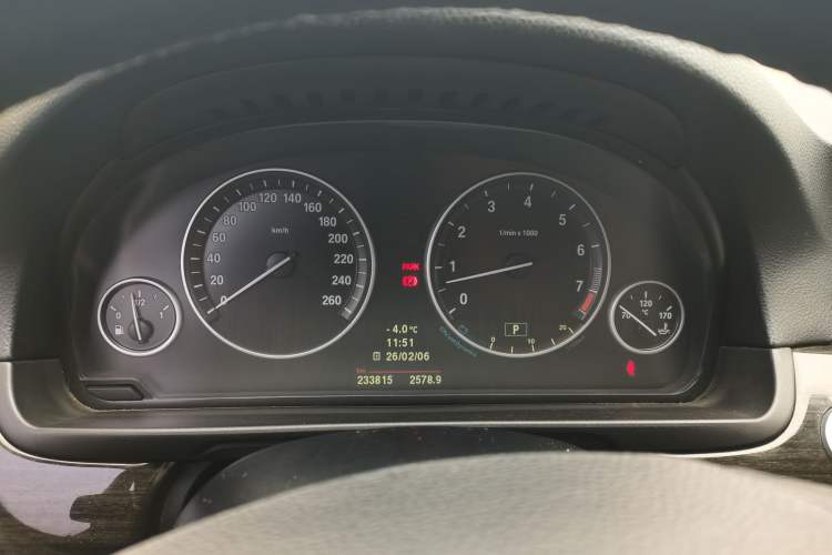 Used BMW 5 Series 2012 530Li Leading Model Instrument Cluster