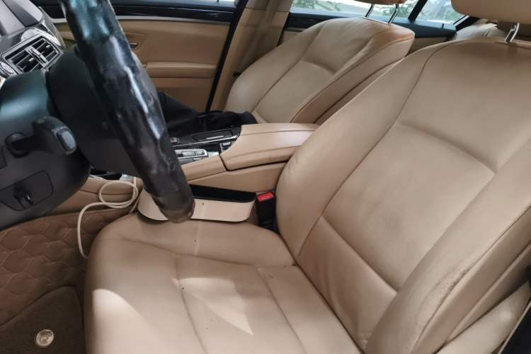 Used BMW 5 Series 2012 520Li Elegant Edition Left Front Seat