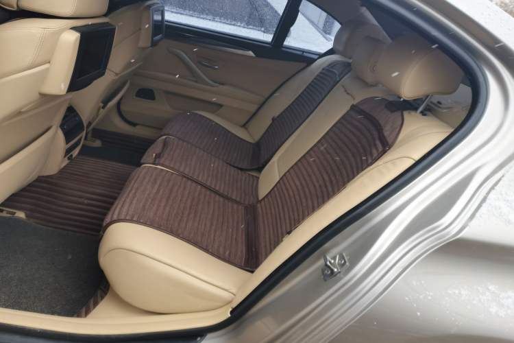 Used BMW 5 Series 2012 530Li Leading Model Left Rear Seat