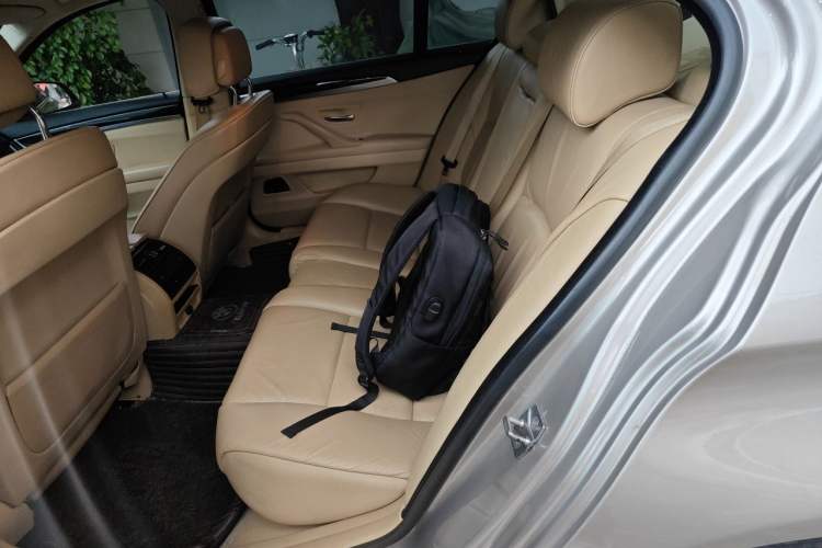Used BMW 5 Series 2012 523Li Leading Model Left Rear Seat
