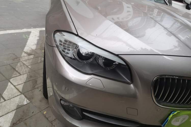 Used BMW 5 Series 2012 523Li Luxury Model Right Front Headlight