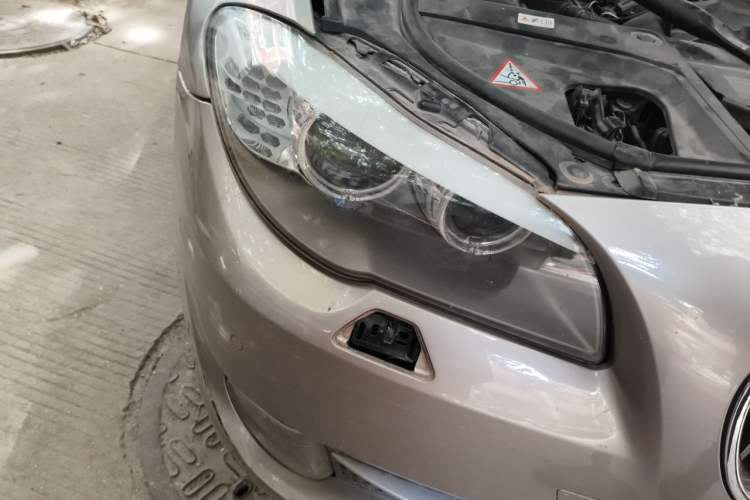 Used BMW 5 Series 2012 520Li Elegant Edition Right Front Headlight