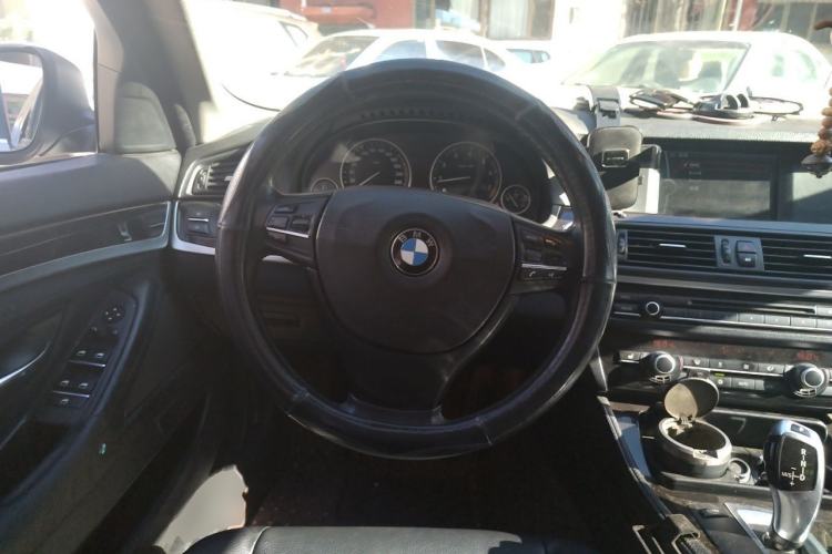 Used BMW 5 Series 2012 523Li Leading Model Steering Wheel