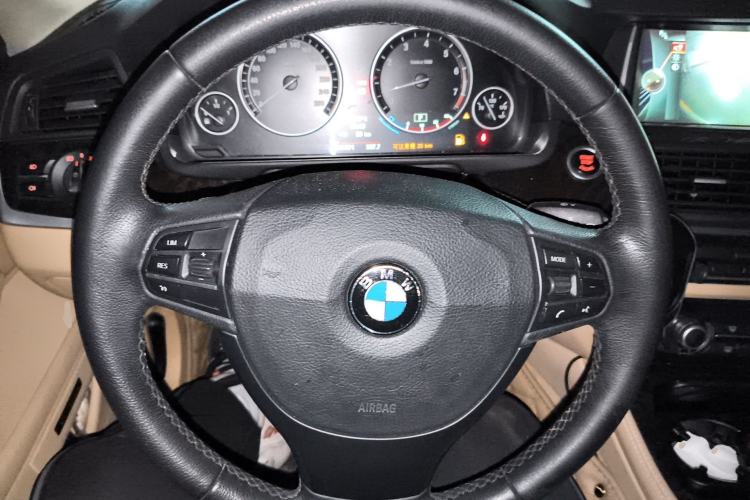 Used BMW 5 Series 2012 523Li Luxury Model Steering Wheel