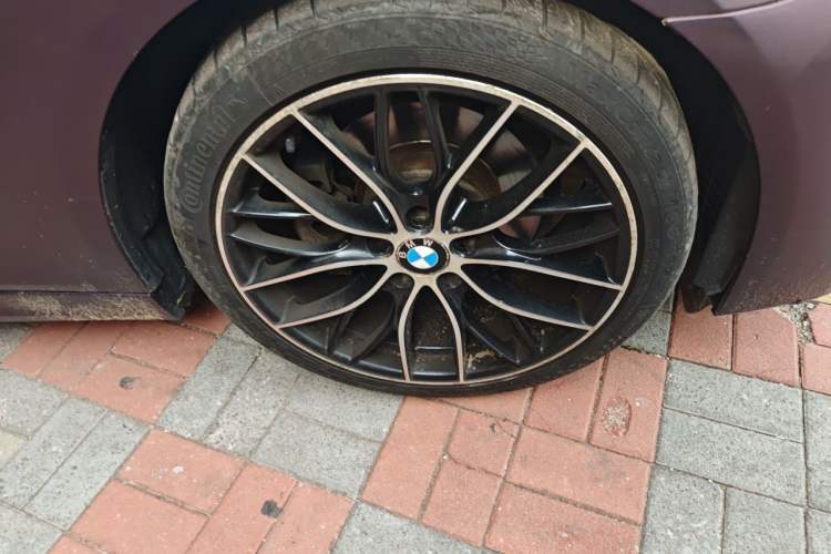 Used BMW 5 Series 2012 520i Elegant Edition Right Front Wheel Hub