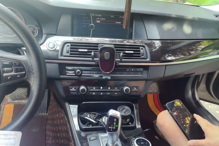 Used BMW 5 Series 2012 523Li Luxury Model Audio And AC Panel