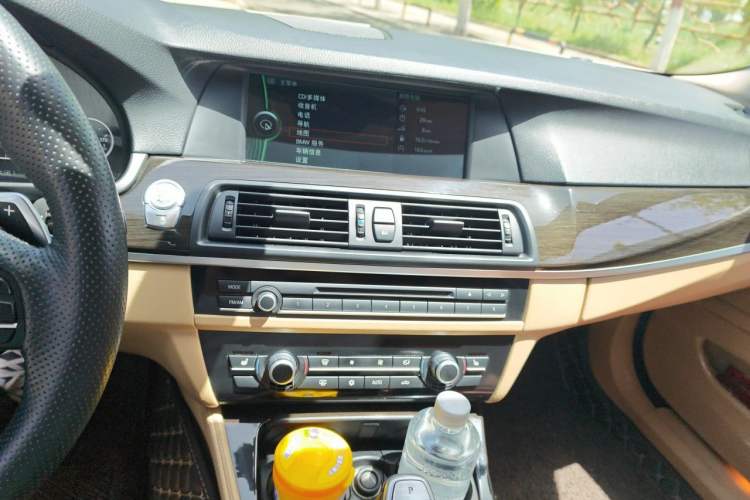 Used BMW 5 Series 2012 535Li Leading Model Audio And AC Panel