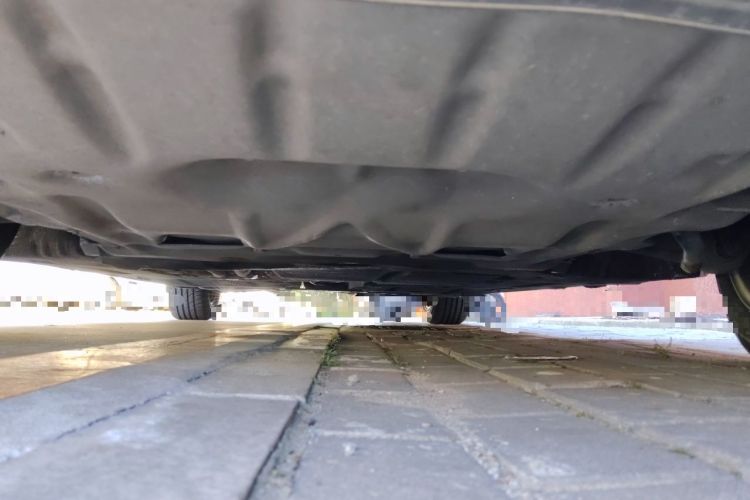 Used BMW 5 Series 2012 523Li Leading Model Chassis Front