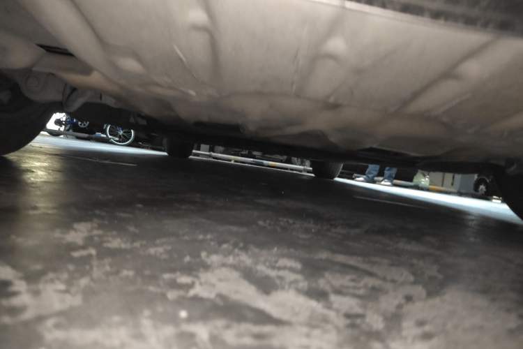 Used BMW 5 Series 2012 523Li Leading Model Chassis Front