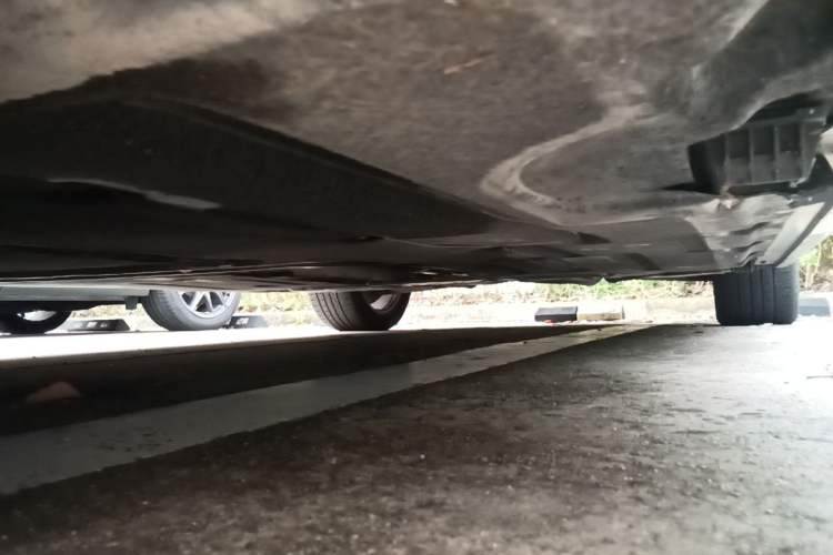 Used BMW 5 Series 2012 530Li Leading Model Chassis Front Left