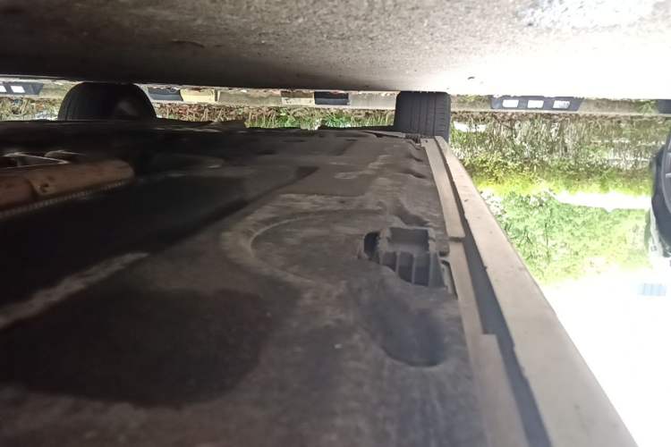 Used BMW 5 Series 2012 530Li Leading Model Chassis Front Right