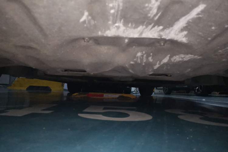 Used BMW 5 Series 2012 535Li Leading Model Chassis Front