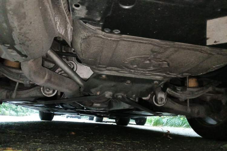 Used BMW 5 Series 2012 530i Sport Touring Chassis Rear