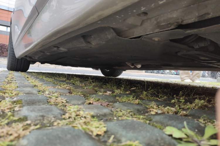 Used BMW 5 Series 2012 520Li Elegant Edition Chassis Rear Left