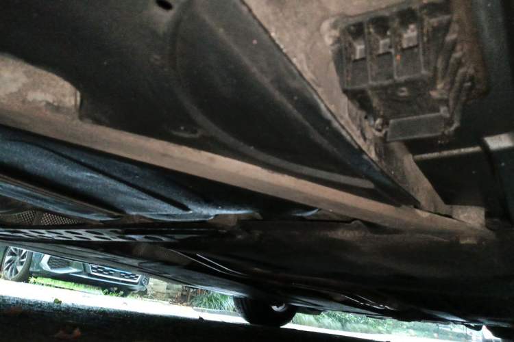 Used BMW 5 Series 2012 530i Sport Touring Chassis Rear Right