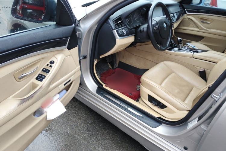 Used BMW 5 Series 2012 520Li Elegant Edition Driver Seat