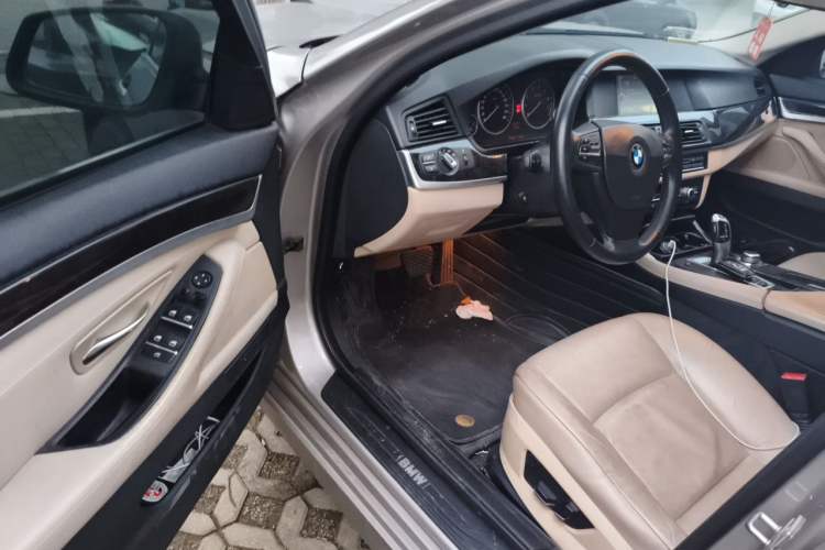 Used BMW 5 Series 2012 523Li Luxury Model Driver Seat