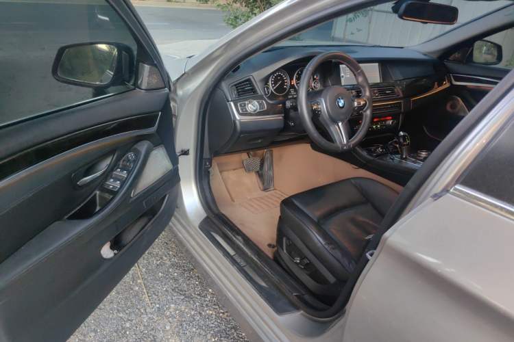 Used BMW 5 Series 2012 523Li Luxury Model Driver Seat
