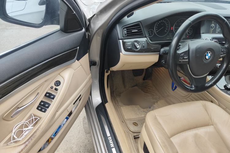 Used BMW 5 Series 2012 535Li Leading Model Driver Seat