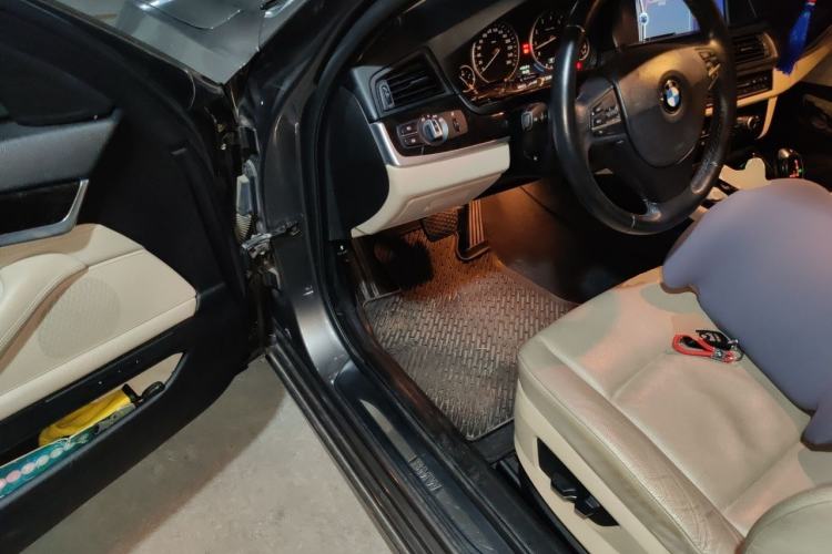 Used BMW 5 Series 2012 523Li Luxury Model Driver Seat