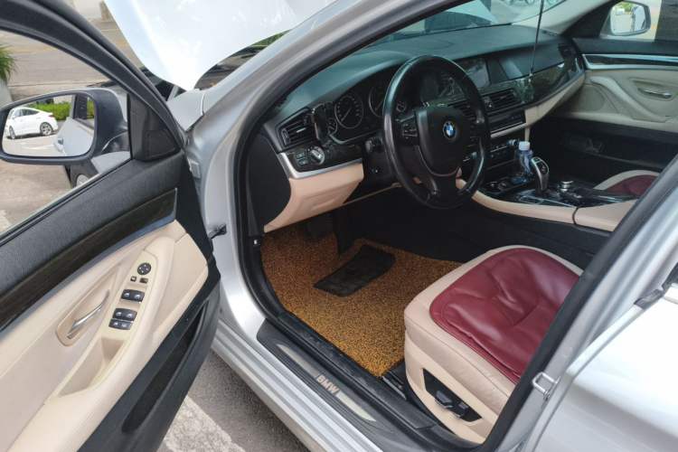 Used BMW 5 Series 2012 535Li Leading Model Driver Seat