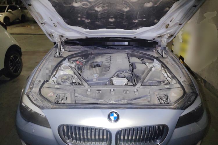 Used BMW 5 Series 2012 530Li Leading Model Engine Bay