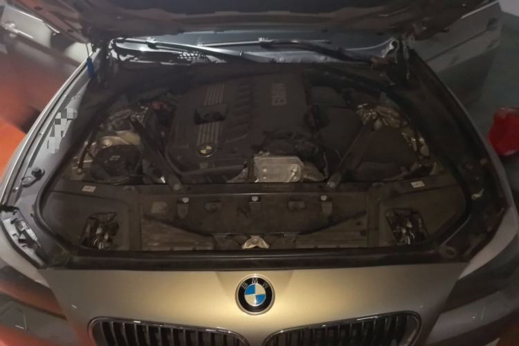 Used BMW 5 Series 2012 523Li Luxury Model Engine Bay