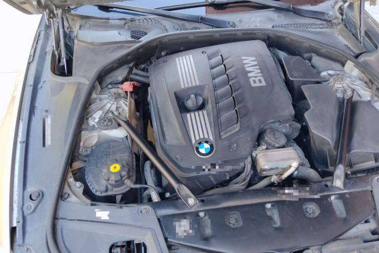 Used BMW 5 Series 2012 523Li Leading Model Engine Bay Right